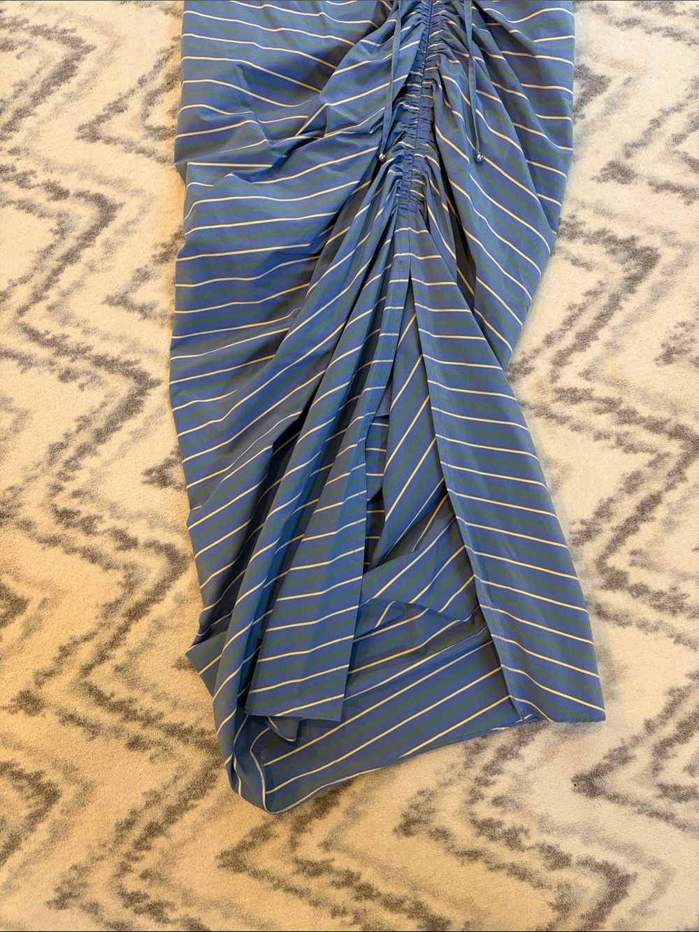 Veronica Beard Blue Striped Ruched Midi Dress - Picture 6 of 9